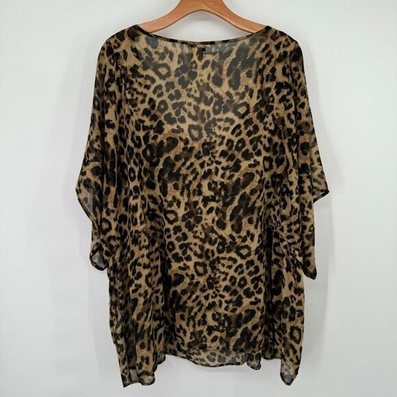 Torrid Women's semi Sheer Leopard Print Top Size 3X plus Animal Blouse - Picture 7 of 9